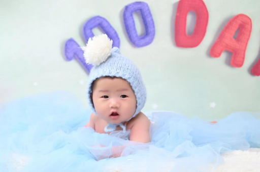 灌南宝宝不哭不闹正常吗